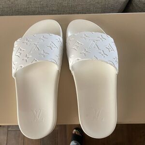 Louis Vuitton white slides